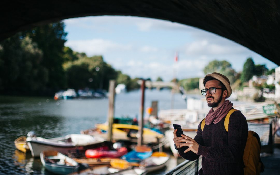 5 Tips For Using Your Mobile Phone Abroad
